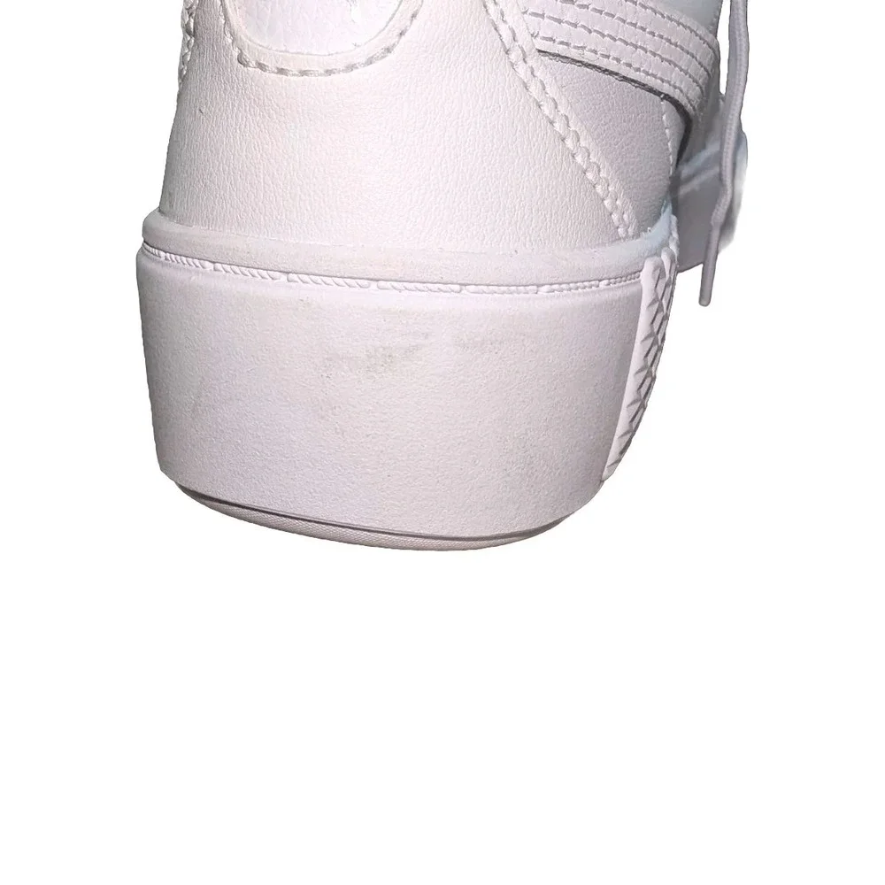 Size 11W - PUMA Smash Platform V2 Triple White W, Please Read Description.
